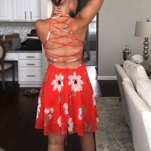 Red Summer Dress // Gorgeous Back Detail